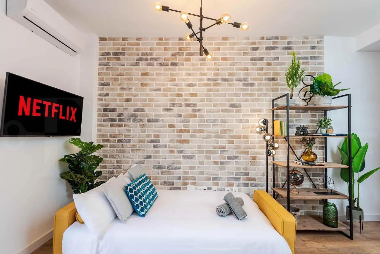 Penthouse With Private Jacuzzi & Rooftop - Center Malaga 0*,